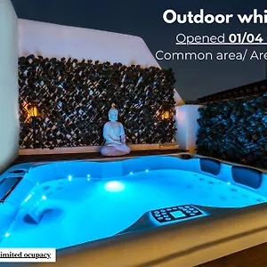 https://granaxperience-apartamentos-edificio-la-maleta.es-andalucia.com